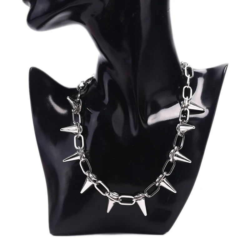 Goth Punk Spike Choker - Kalung Kerah dengan Hiasan Paku dan