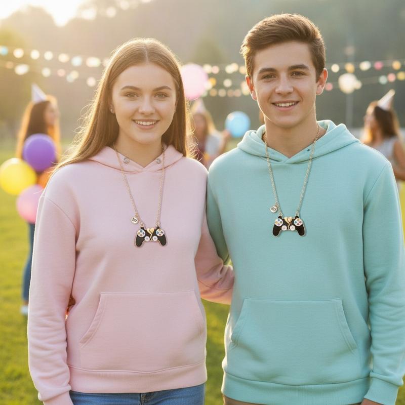 2 Buah Kalung Liontin Pasangan - Magnetic Couple Matching Necklaces ulasan dan harga