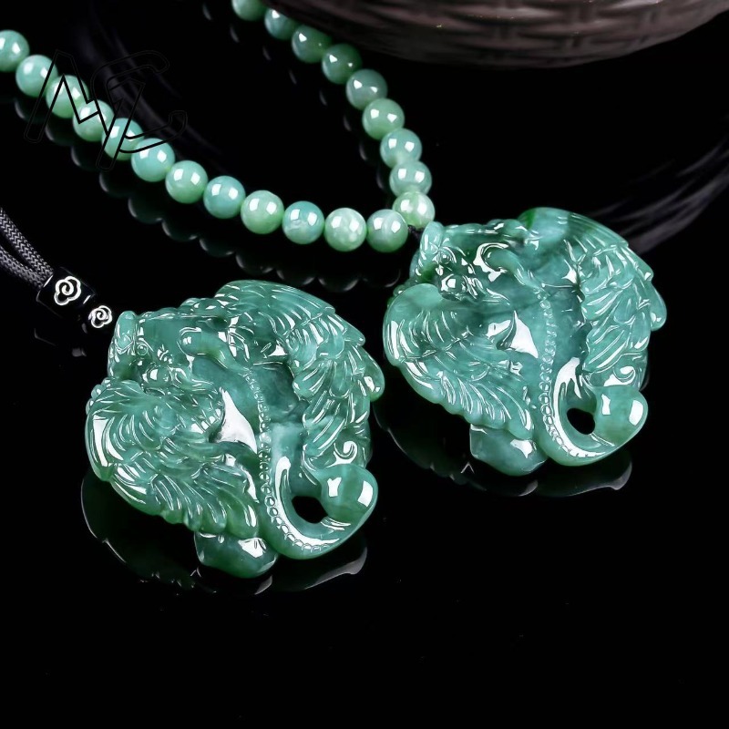 Liontin Apsaras Pixiu Terbang  - Necklaces ulasan dan harga
