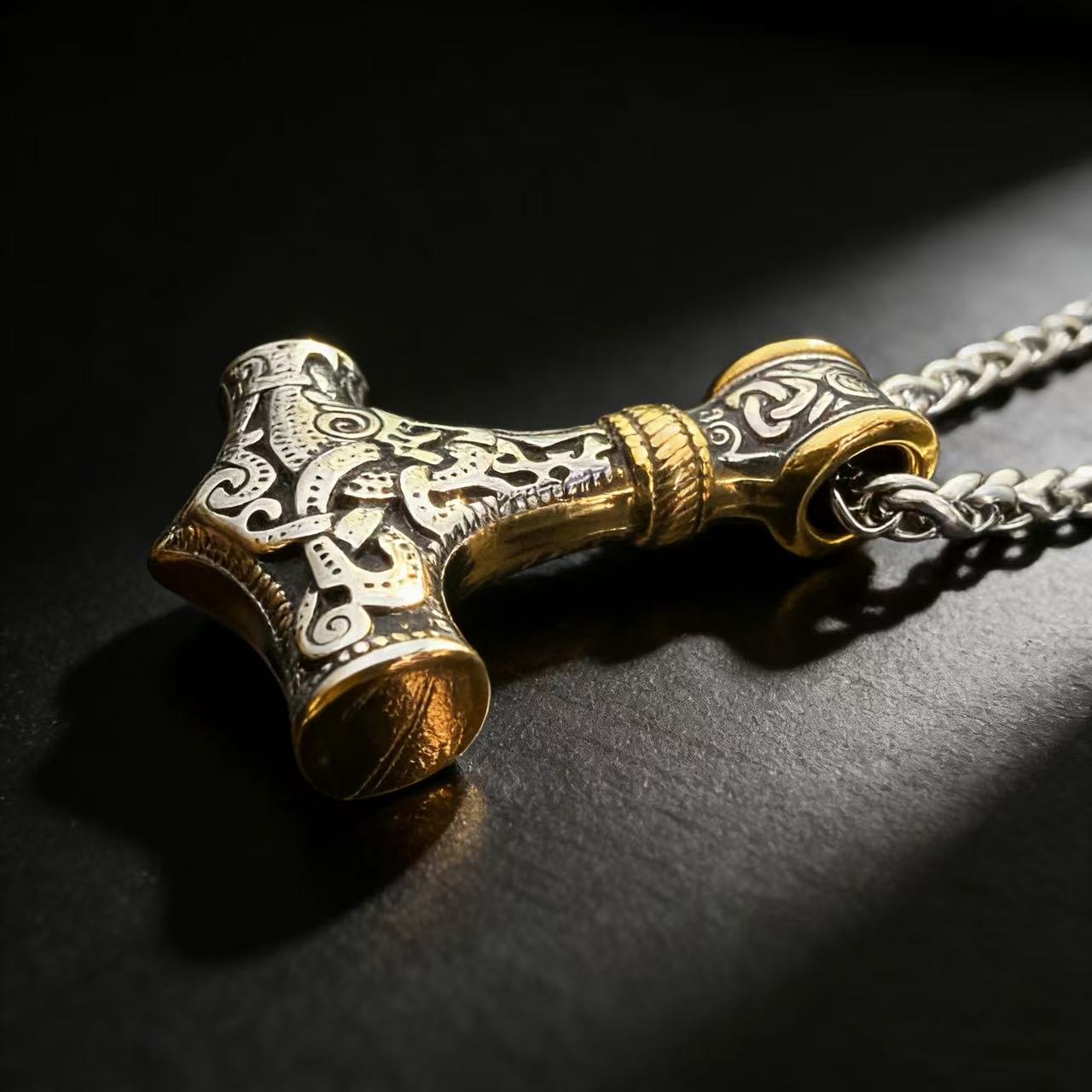Kalung Rantai Liontin Rune Vik - Cuban Link Chain 12Mm ulasan dan harga