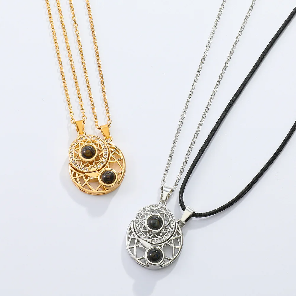 2 Buah Kalung Pasangan Magneti - Magnetic Couple Matching Necklaces ulasan dan harga