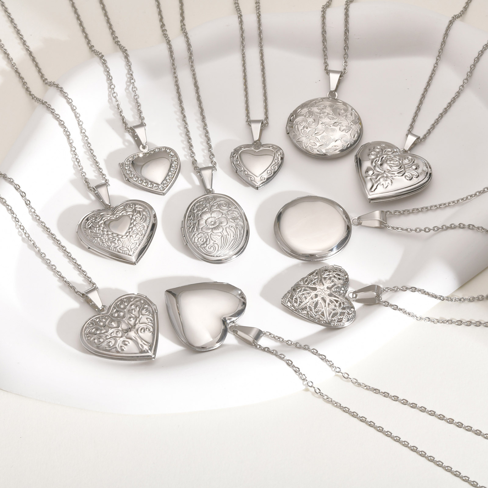 Vnox Liontin Liontin Wanita Ba - Heart Locket Necklace Photo ulasan dan harga